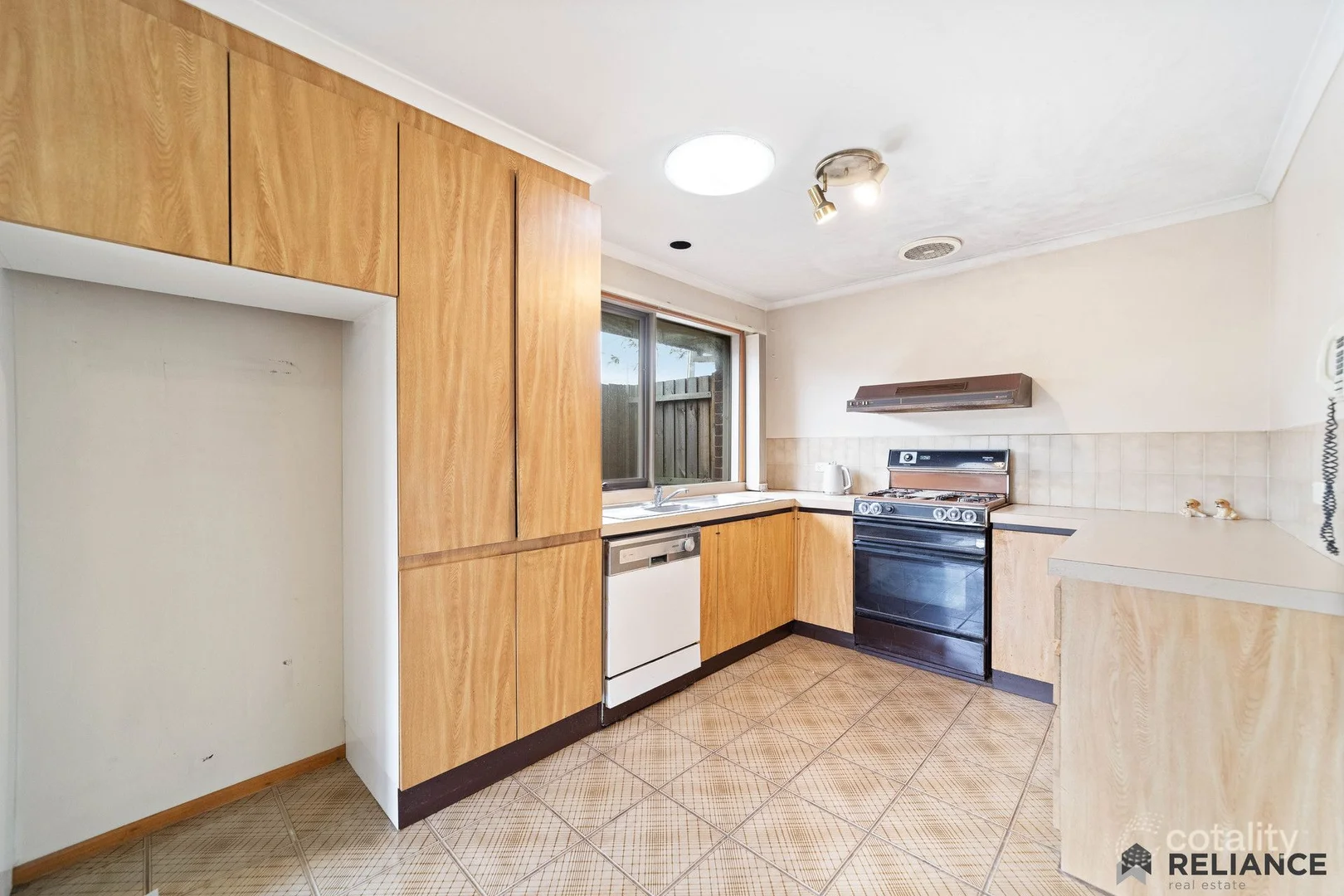 Additional image 4 of 221 Craigieburn Road, Craigieburn VIC 3064