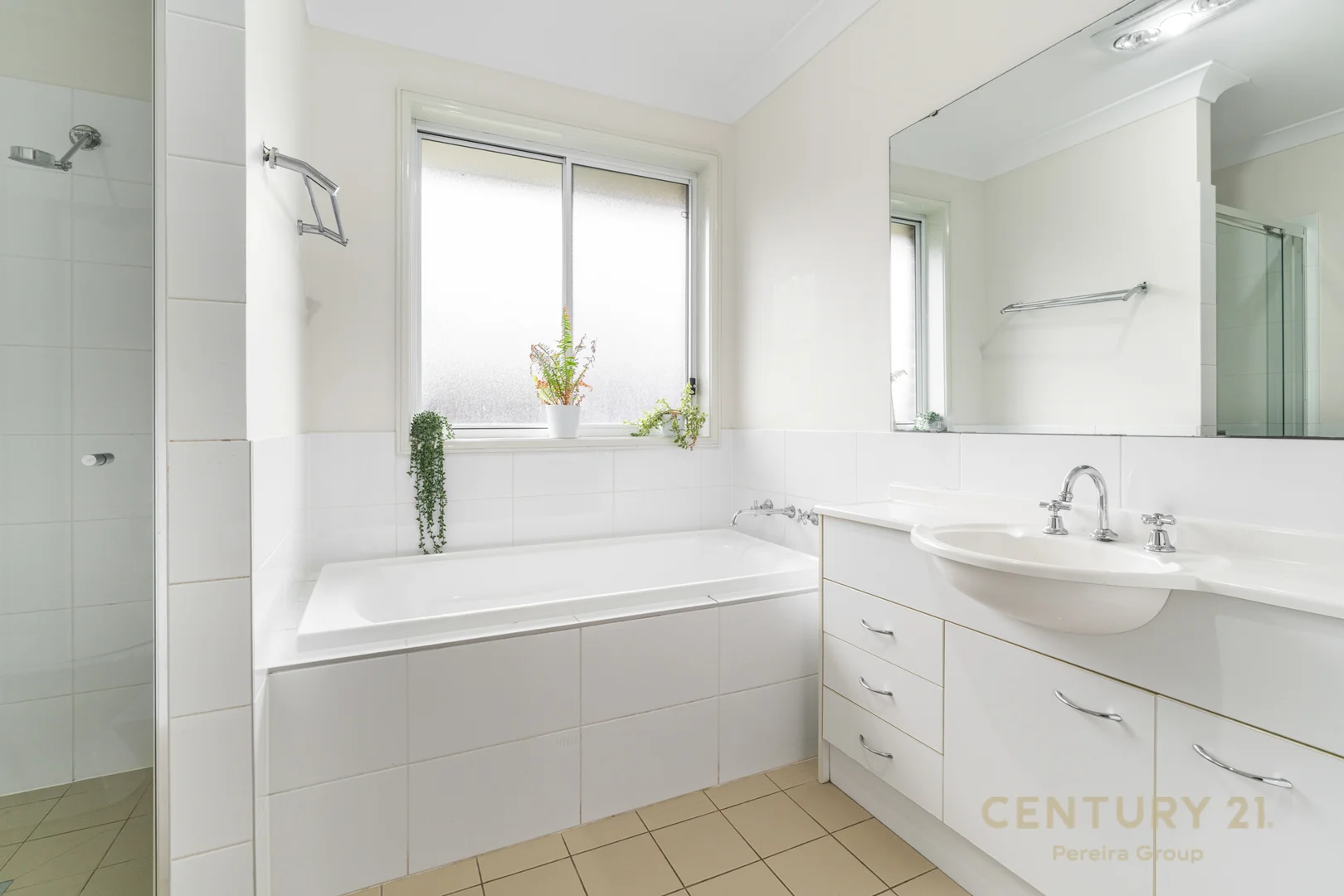 Additional image 8 of 20 Walseley Crescent, Gledswood Hills NSW 2557