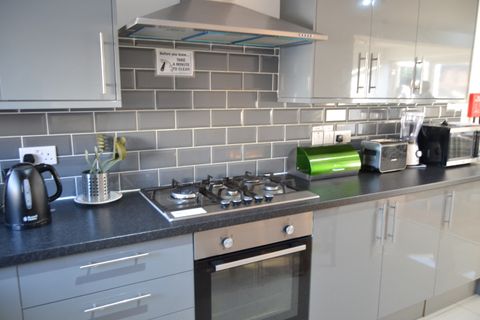 Standfield Road, Dagenham, Greater London RM10