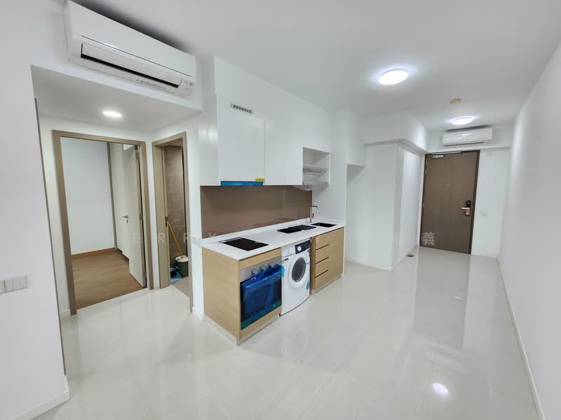 57 Tampines Lane photo 2