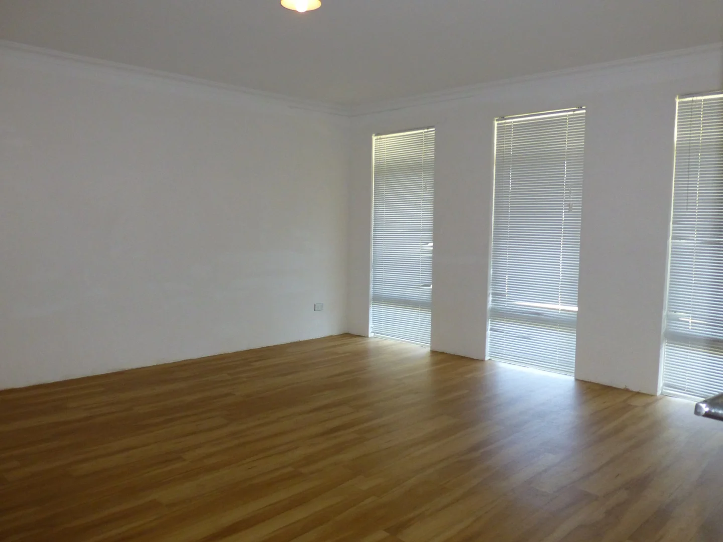 Additional image 4 of 5 Tonbridge Way, Thornlie WA 6108
