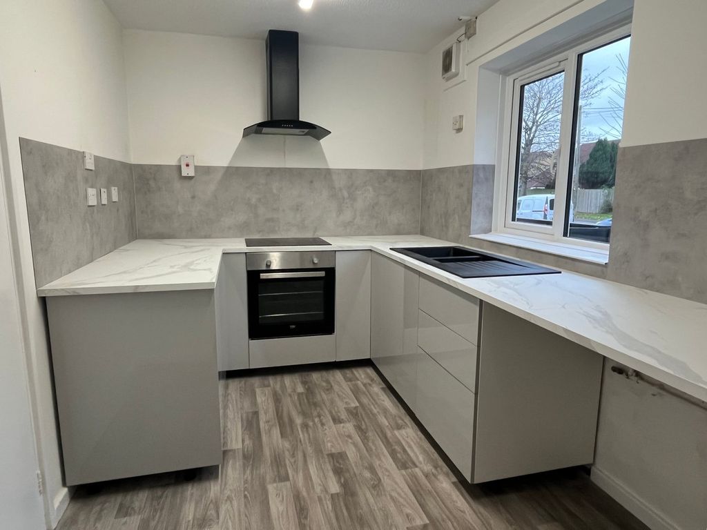 Additional image 2 of 4 bed terraced house for saleFlemingston Road, St Athan, Barry CF62