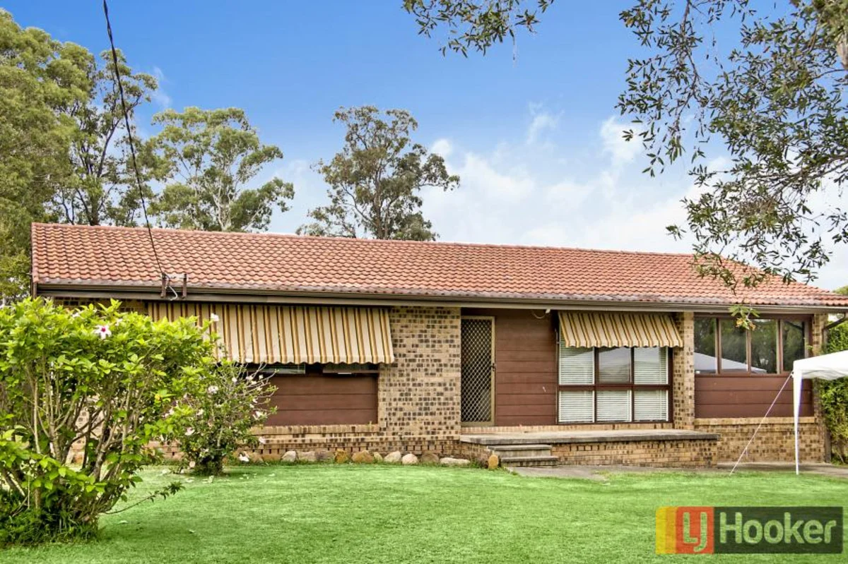 23 Orleans Crescent, Toongabbie NSW 2146