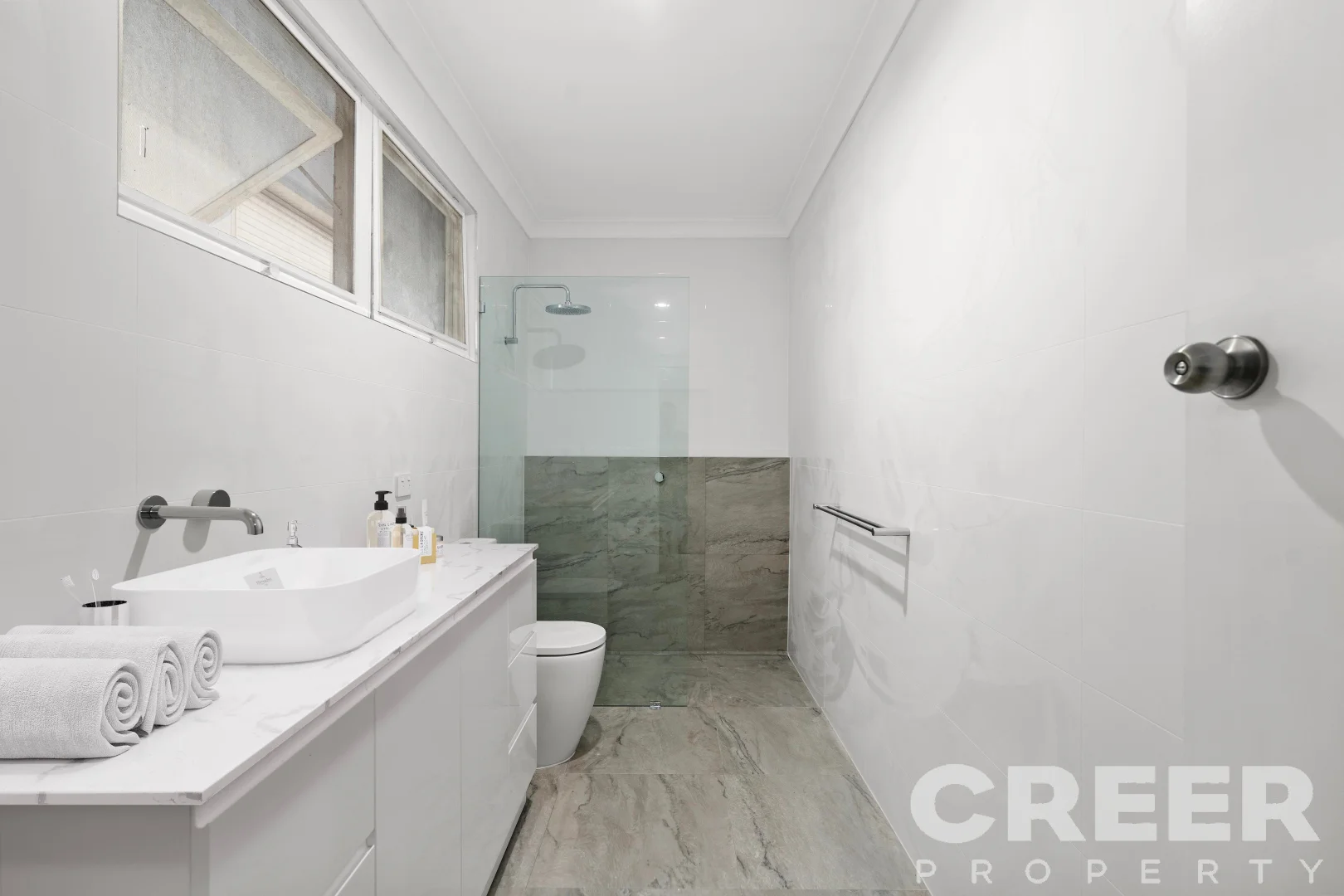 Additional image 10 of 4/4 Algona Road, Charlestown NSW 2290