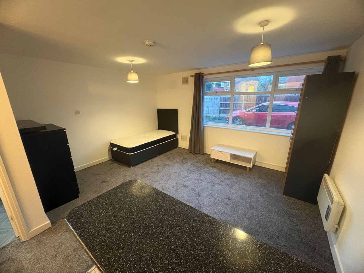 Studio Flat, Brook Road, M14, N1 7GU photo 2