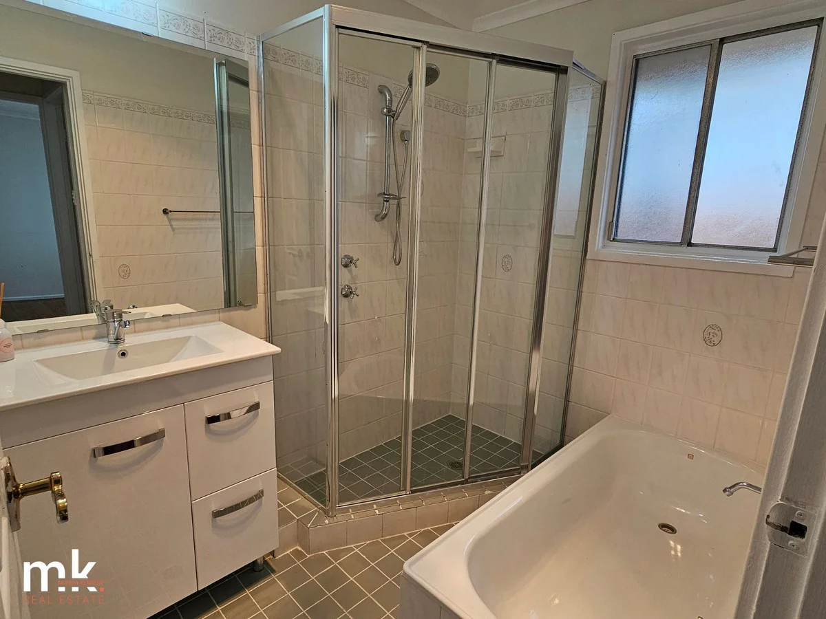 Additional image 7 of 25 Coppabella Crescent, Bradbury NSW 2560