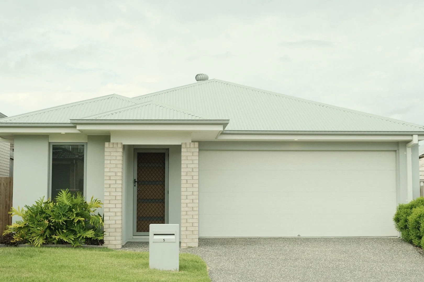 5 Bearsden Street, Spring Mountain QLD 4300