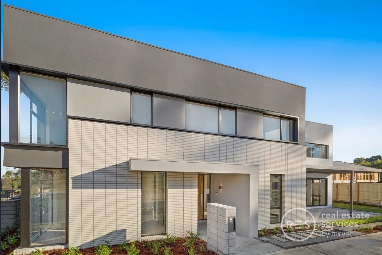 6 Gully Lane, Doncaster VIC 3108