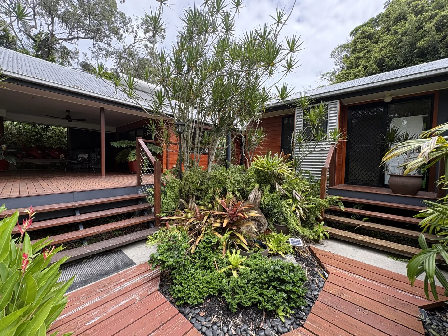 16 Golden Avenue, Tannum Sands QLD 4680