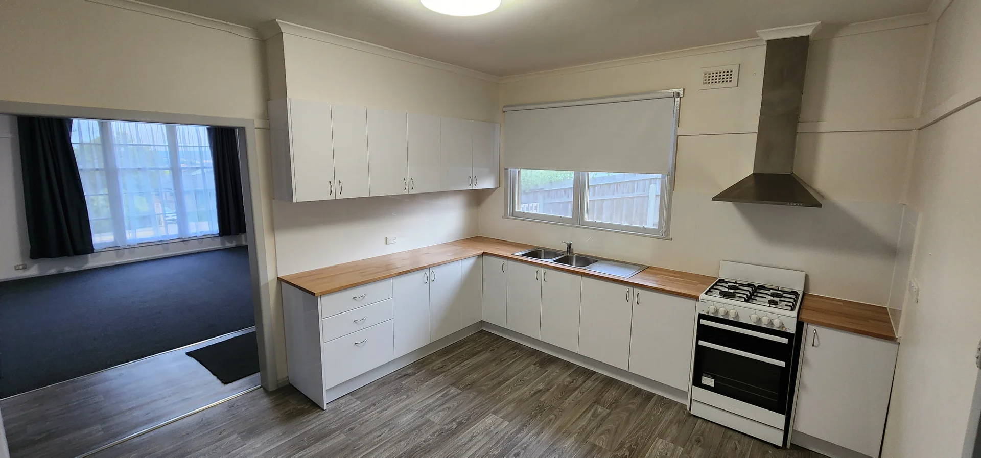 11 Doolan Street, Morwell VIC 3840 photo 3