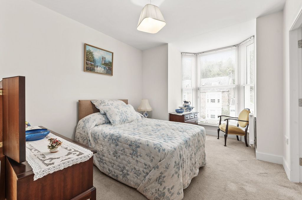 Additional image 6 of 2 bed flat for saleWalmer Apartments, Henderson Street, Bridge Of Allan FK9
