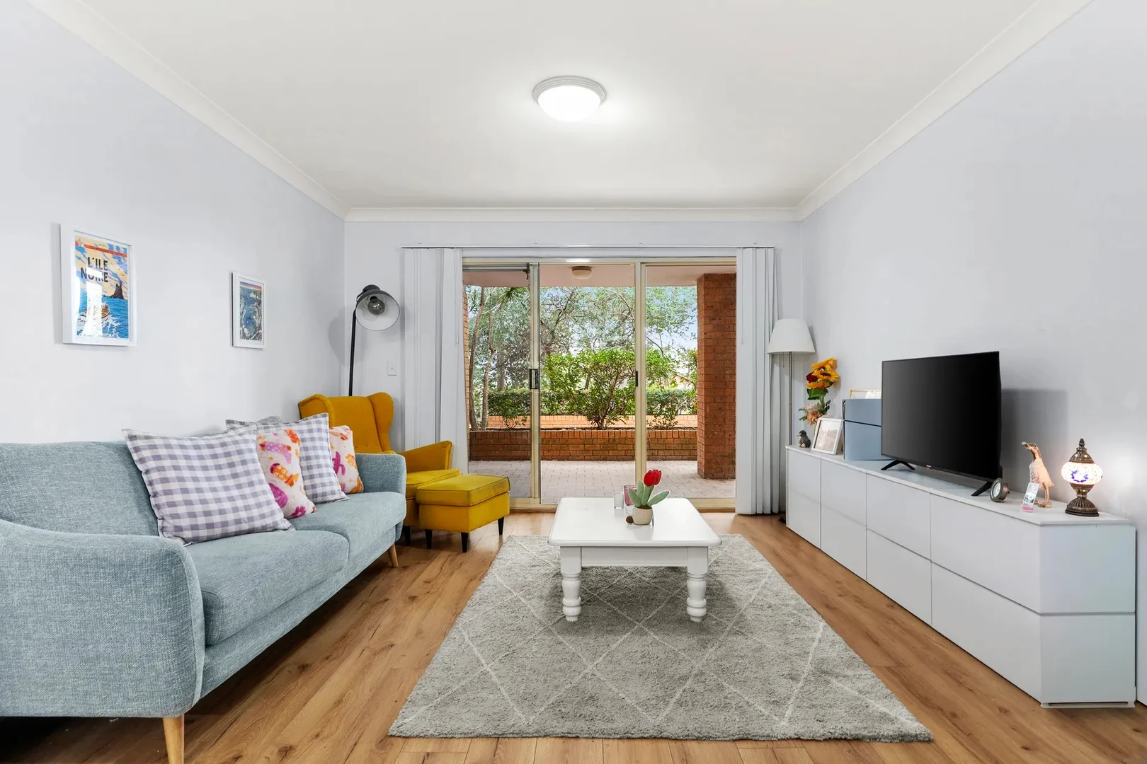 Additional image 2 of 2/2-4 Mansfield Avenue, Caringbah NSW 2229