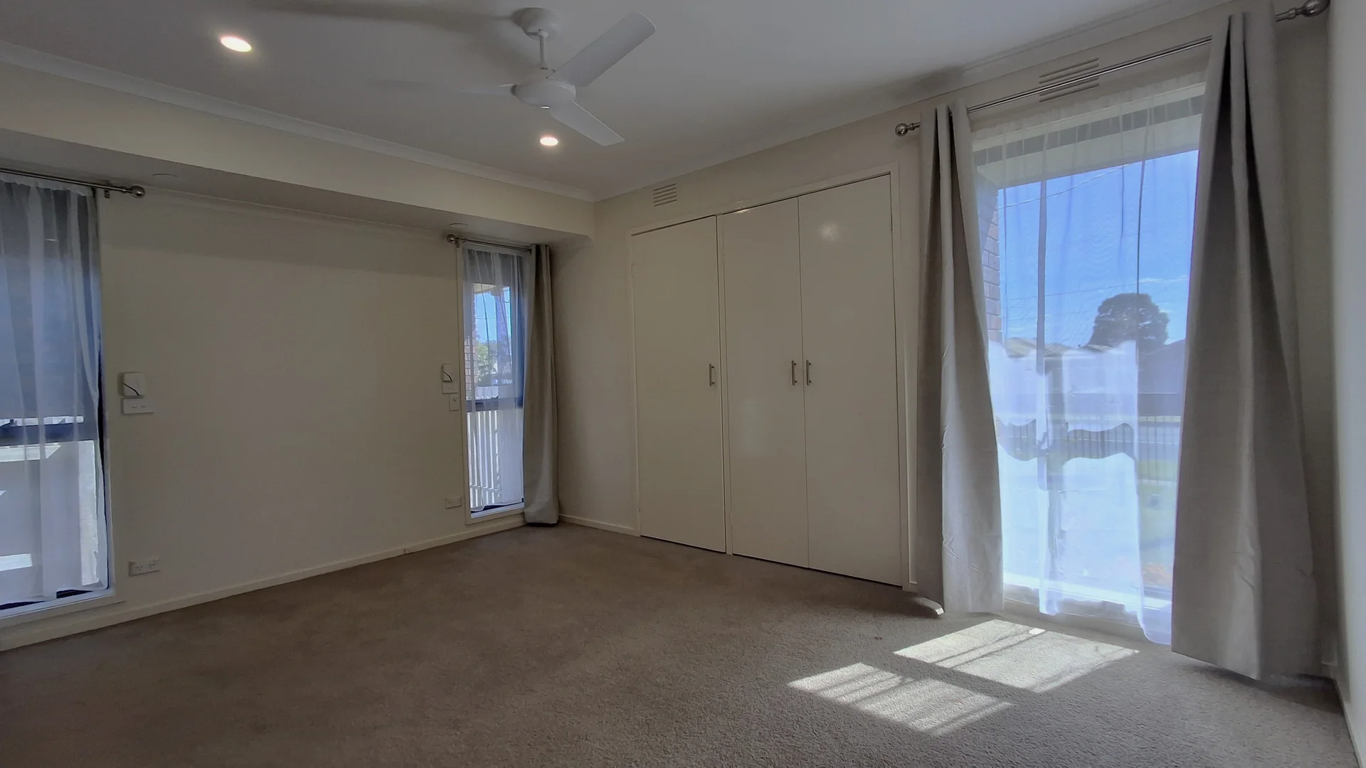 93 Braund Ave, Bell Post Hill VIC 3215 photo 3