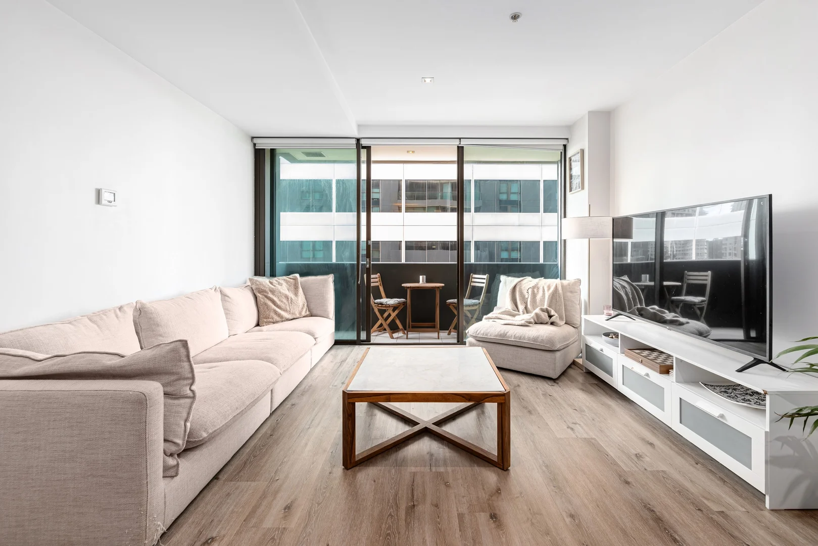 Additional image 3 of 503/480 St Kilda Road, Melbourne VIC 3004