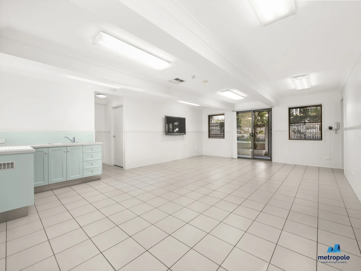 Additional image 7 of 2/2 Blackall Terrace, East Brisbane QLD 4169