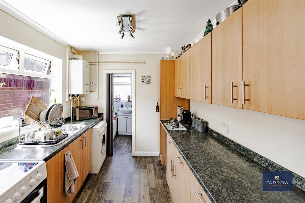 Additional image 10 of 3 bed end terrace house for saleRoberts Street, Grimsby DN32