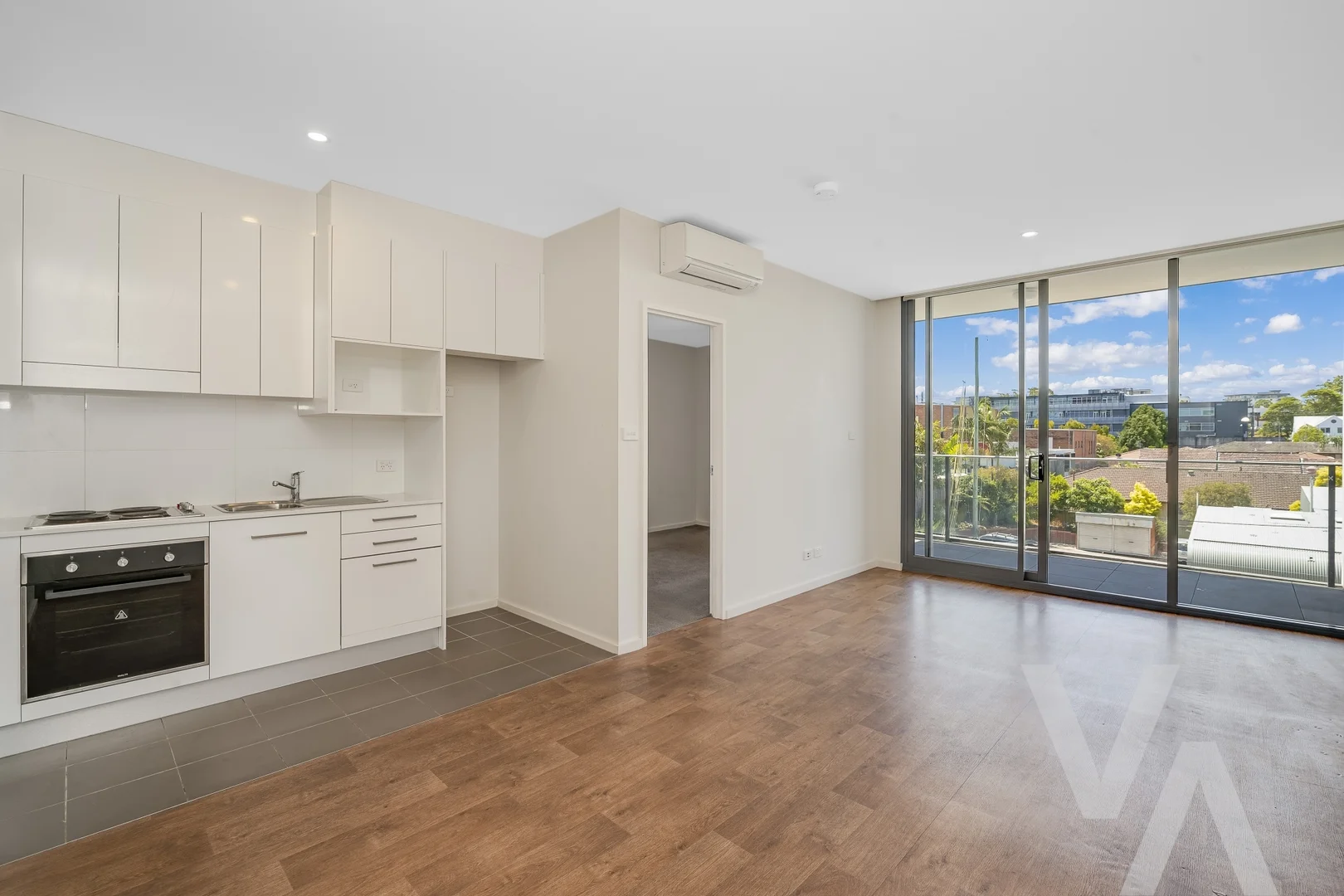 Additional image 2 of 303/6 Charles Street, Charlestown NSW 2290