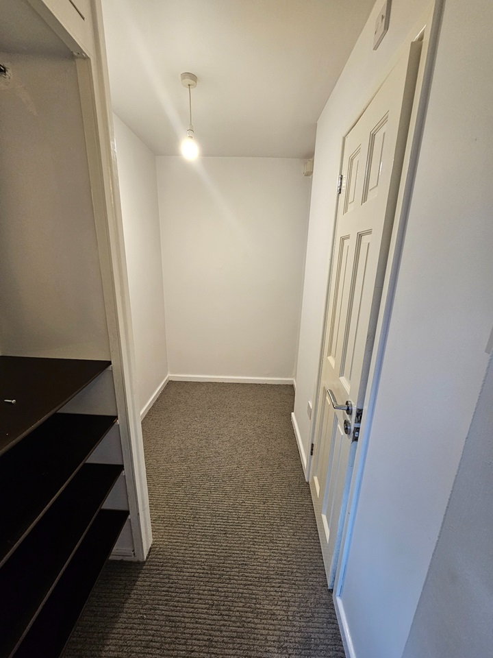 Additional image 17 of Studio Flat, Corrie Road, CB1, N1 7GU