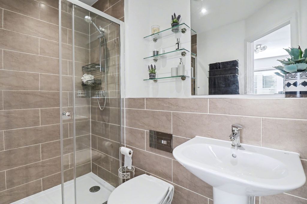 Additional image 11 of 4 bed detached house for saleClaypit Copse, Bursledon SO31