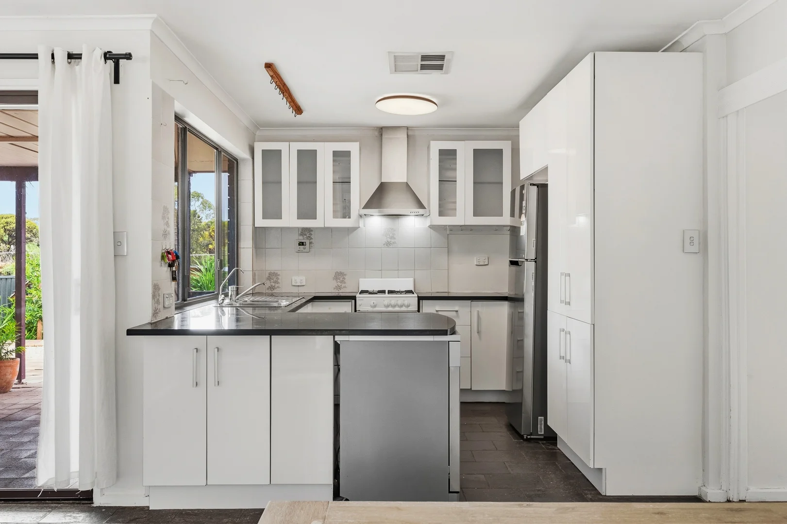 Additional image 5 of 12 Lancing Court, Huntfield Heights SA 5163
