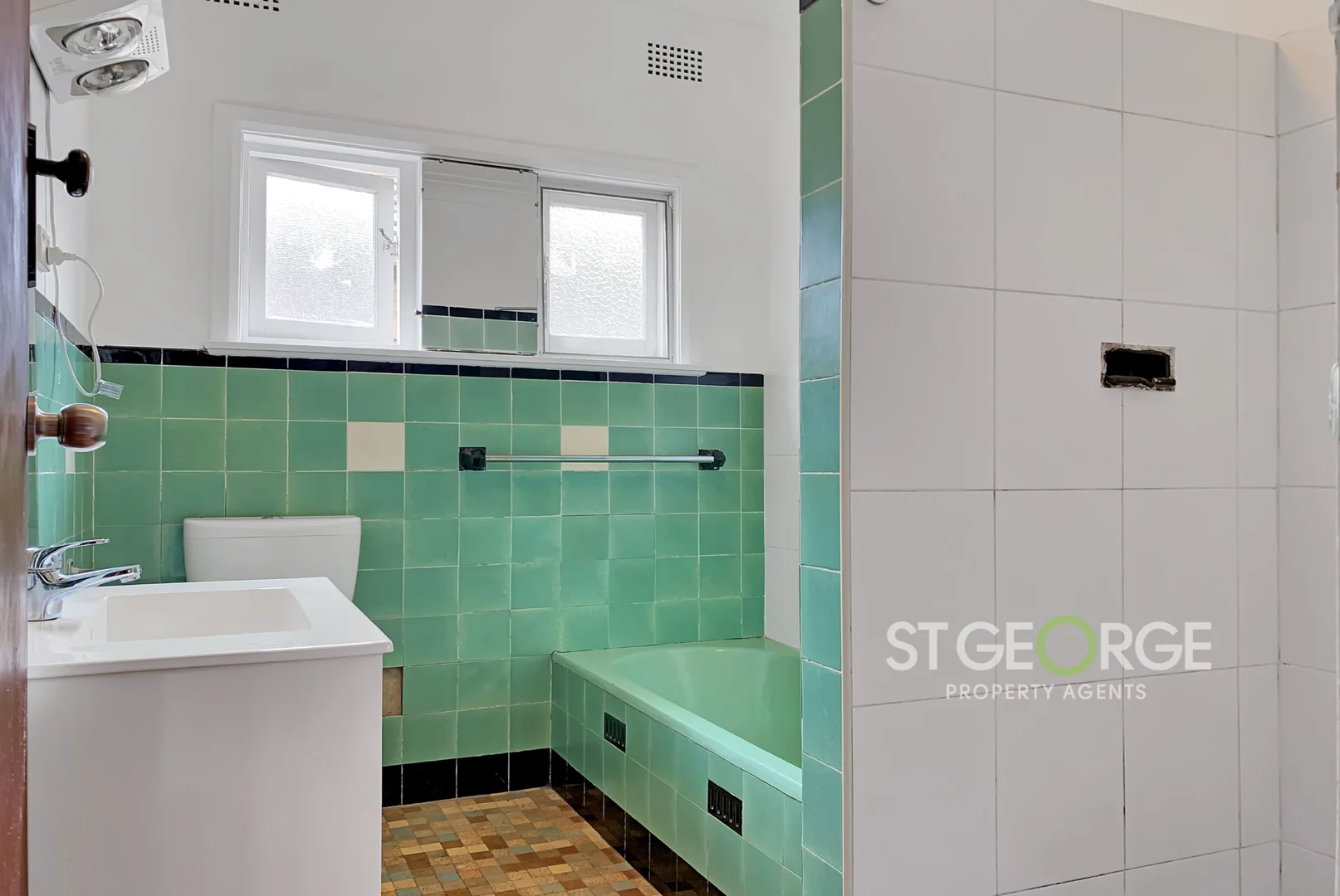Additional image 5 of 81 Ponyara Road, Beverly Hills NSW 2209