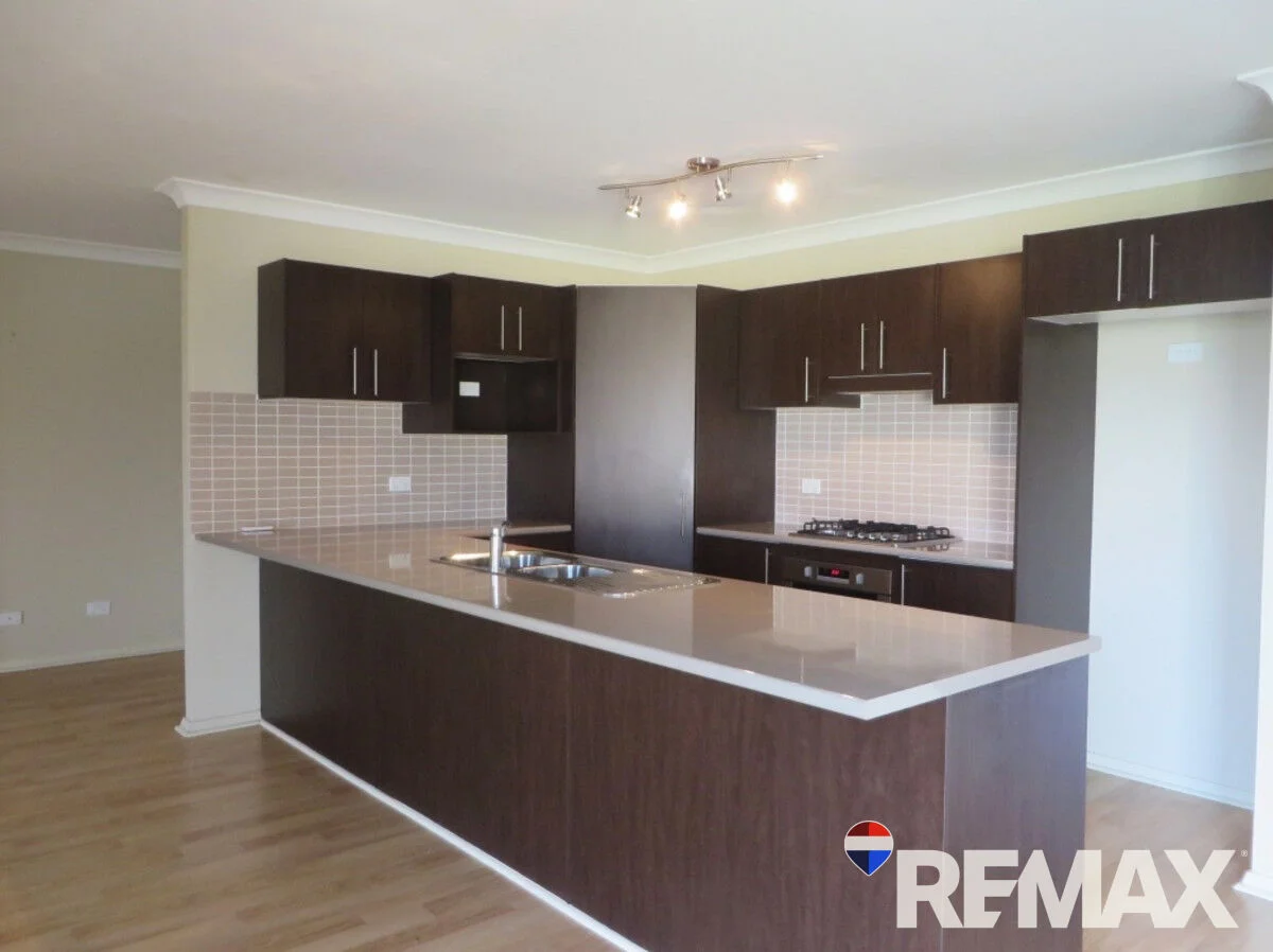 1 Johnston Street, Junee NSW 2663 photo 2