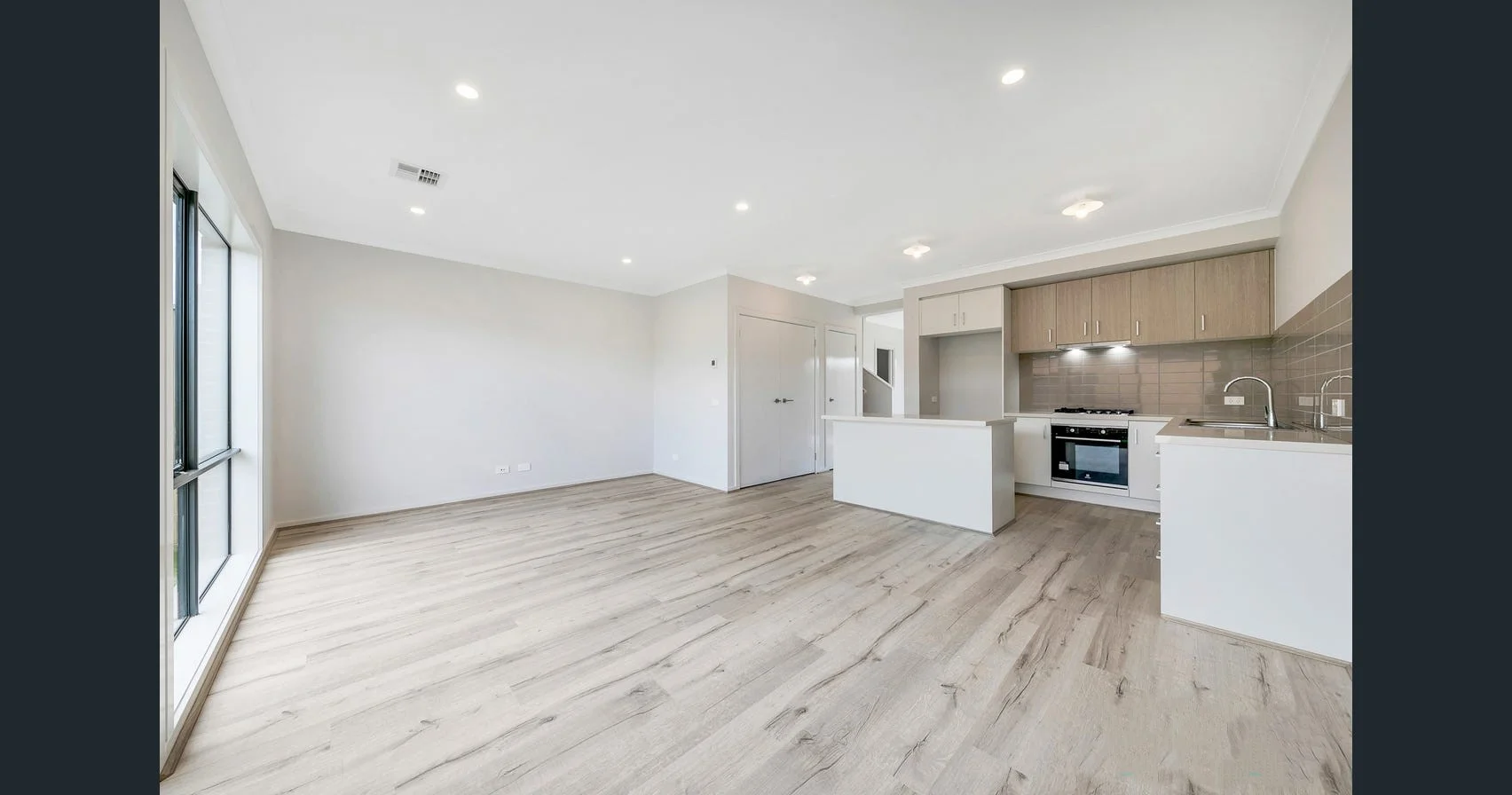 Additional image 5 of 10 Bonsallo Walk, Tarneit VIC 3029