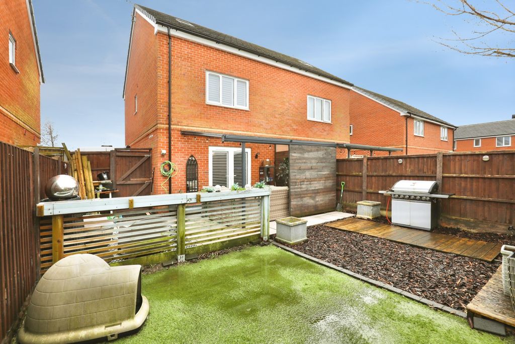 Additional image 13 of 3 bed town house for saleBrightsons Close, Southport PR8