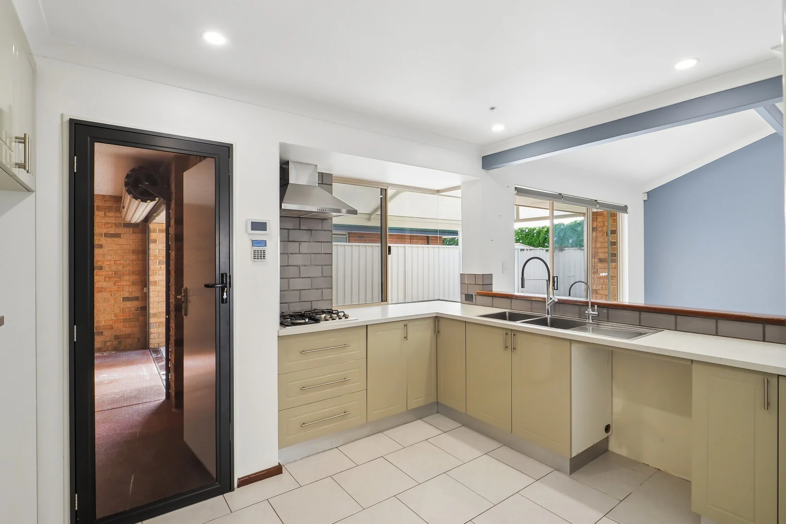 Additional image 13 of 16 Waterside Crescent, Gwelup WA 6018