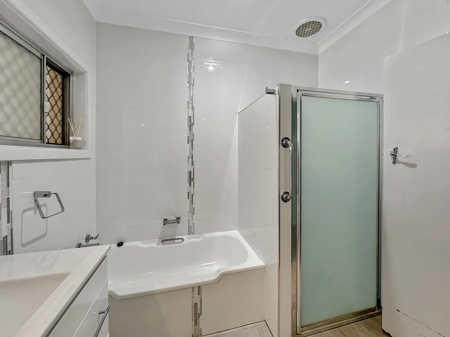 Additional image 9 of 2 Laughton Street, Dubbo NSW 2830