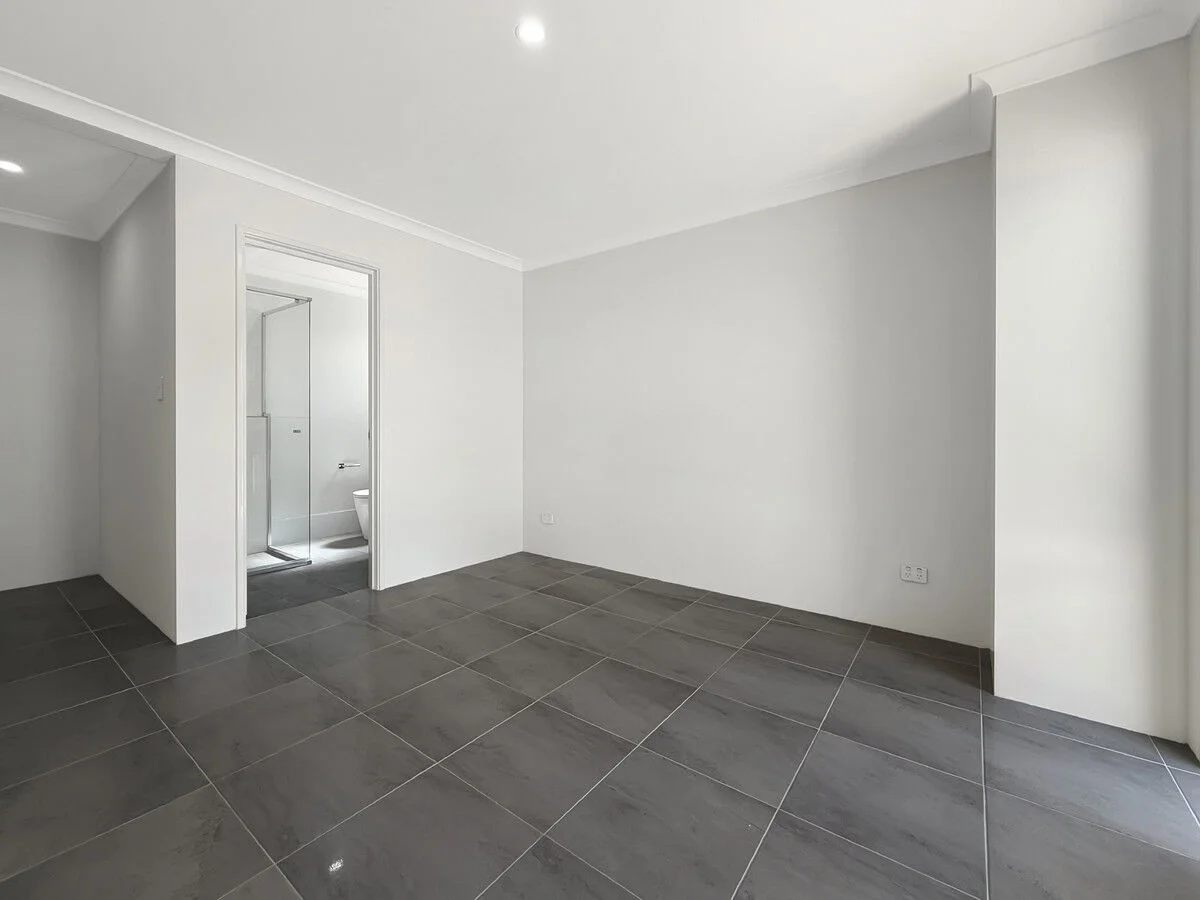 Additional image 7 of 2 Kembla Way, Lakelands WA 6180