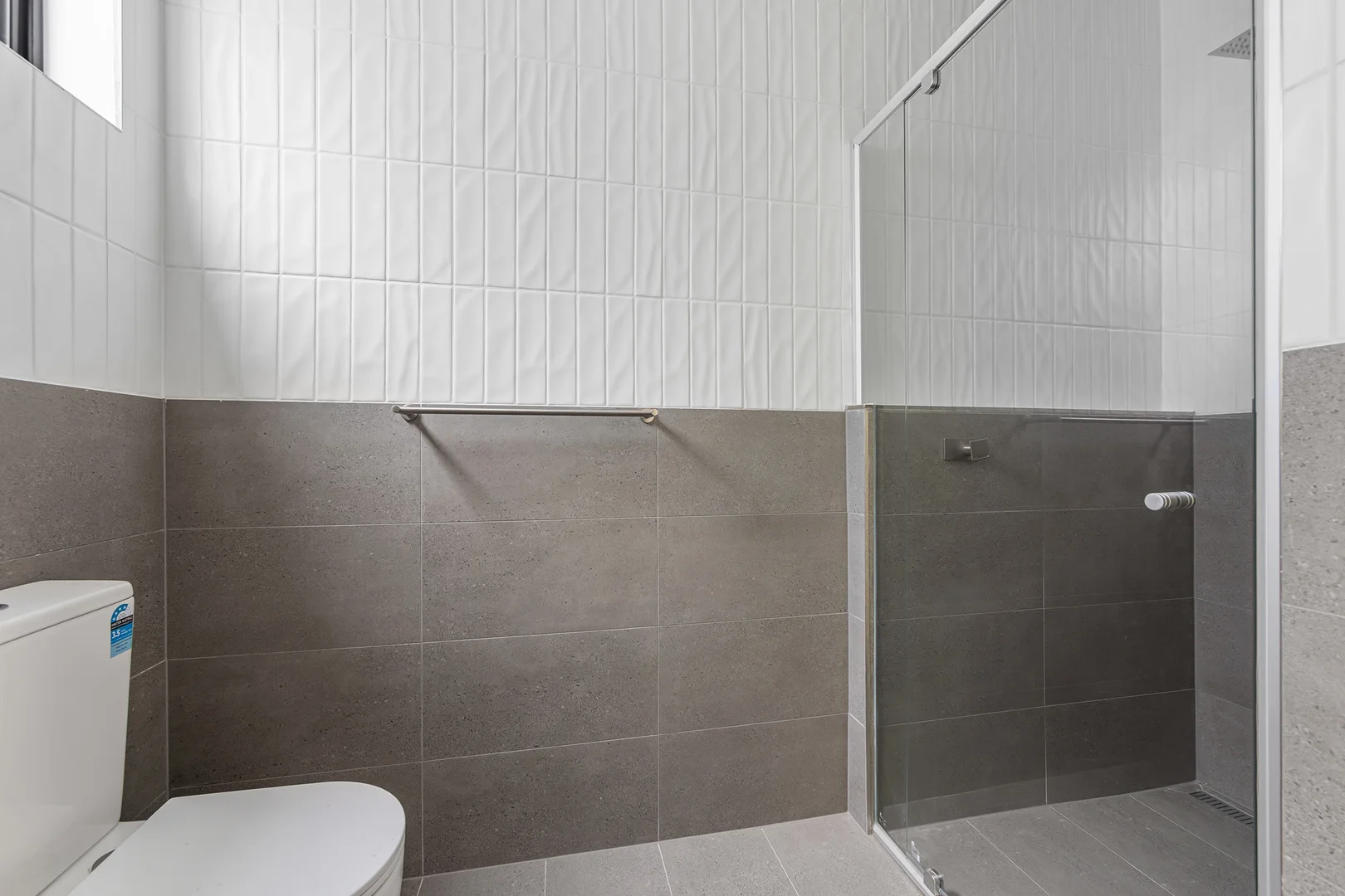 Additional image 7 of 2/142 Warrigal Road, Camberwell VIC 3124