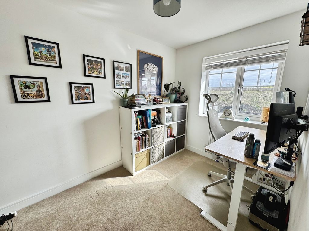 Additional image 10 of 3 bed town house for saleWagtail Gardens, Ryton NE40