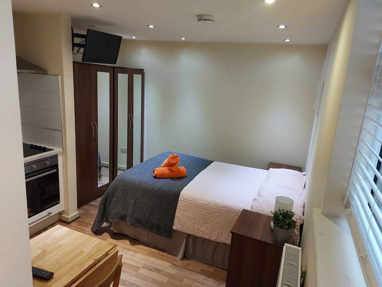 Studio Flat, Ashmore Road, W9, N1 7GU photo 4