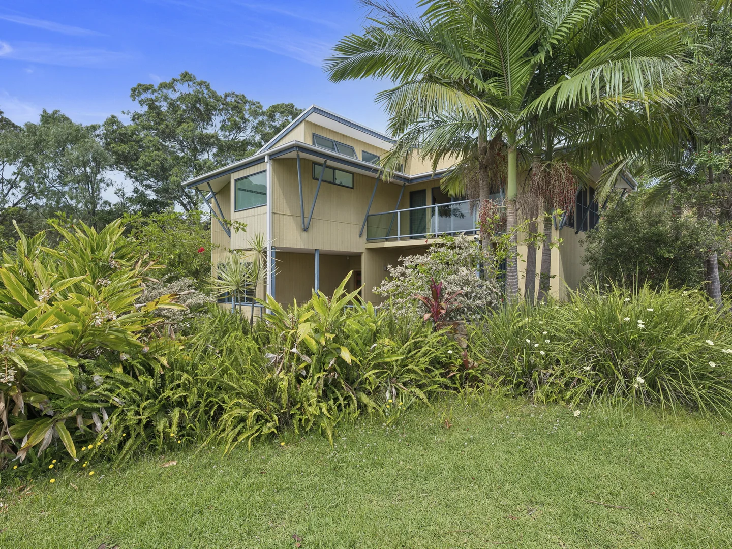 Additional image 25 of 8 Sandy Beach Road, Korora NSW 2450