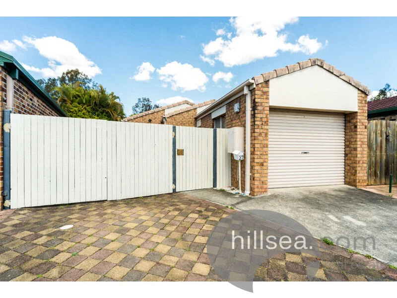 Additional image 13 of 27 River Oak Drive, Helensvale QLD 4212