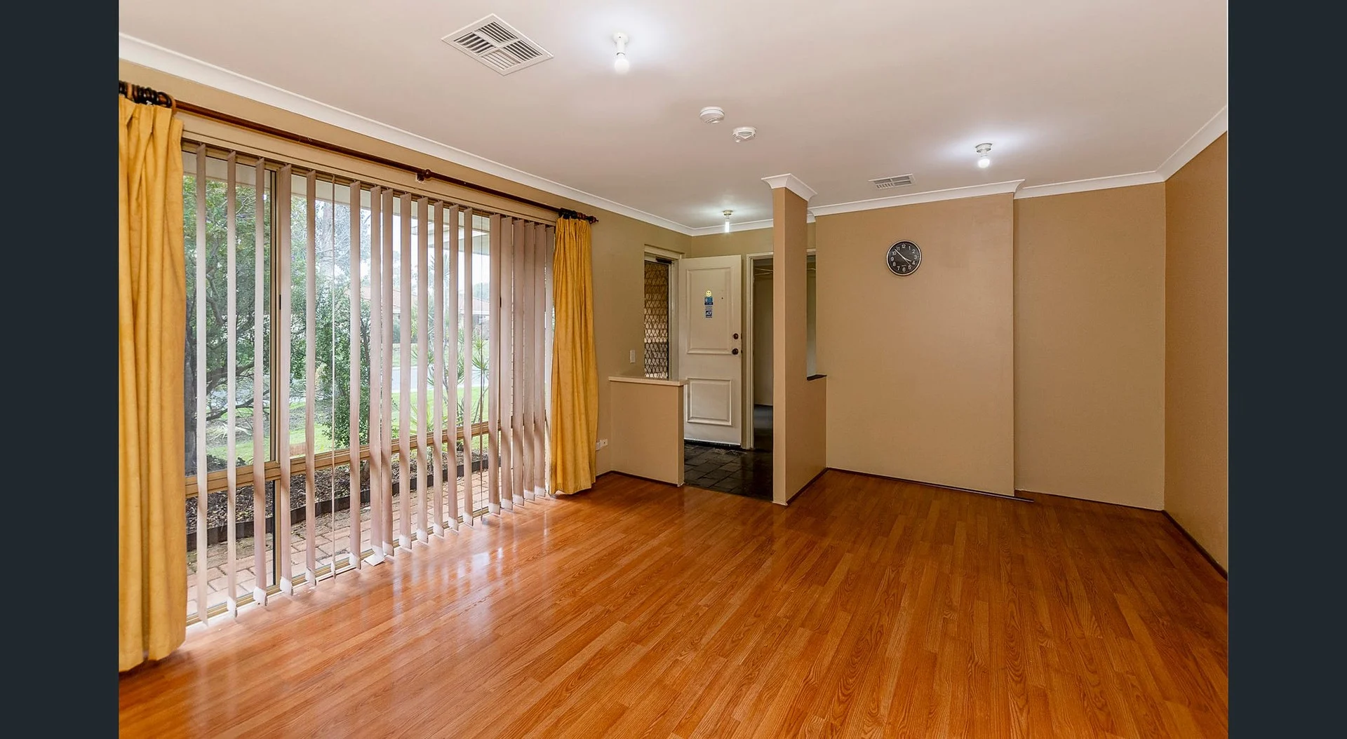 79 Perham Crescent, Leda WA 6170