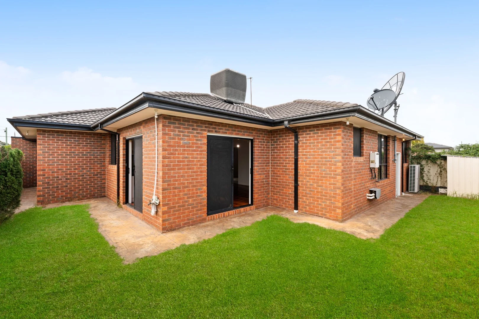 2/73 Jaguar Drive, Clayton VIC 3168