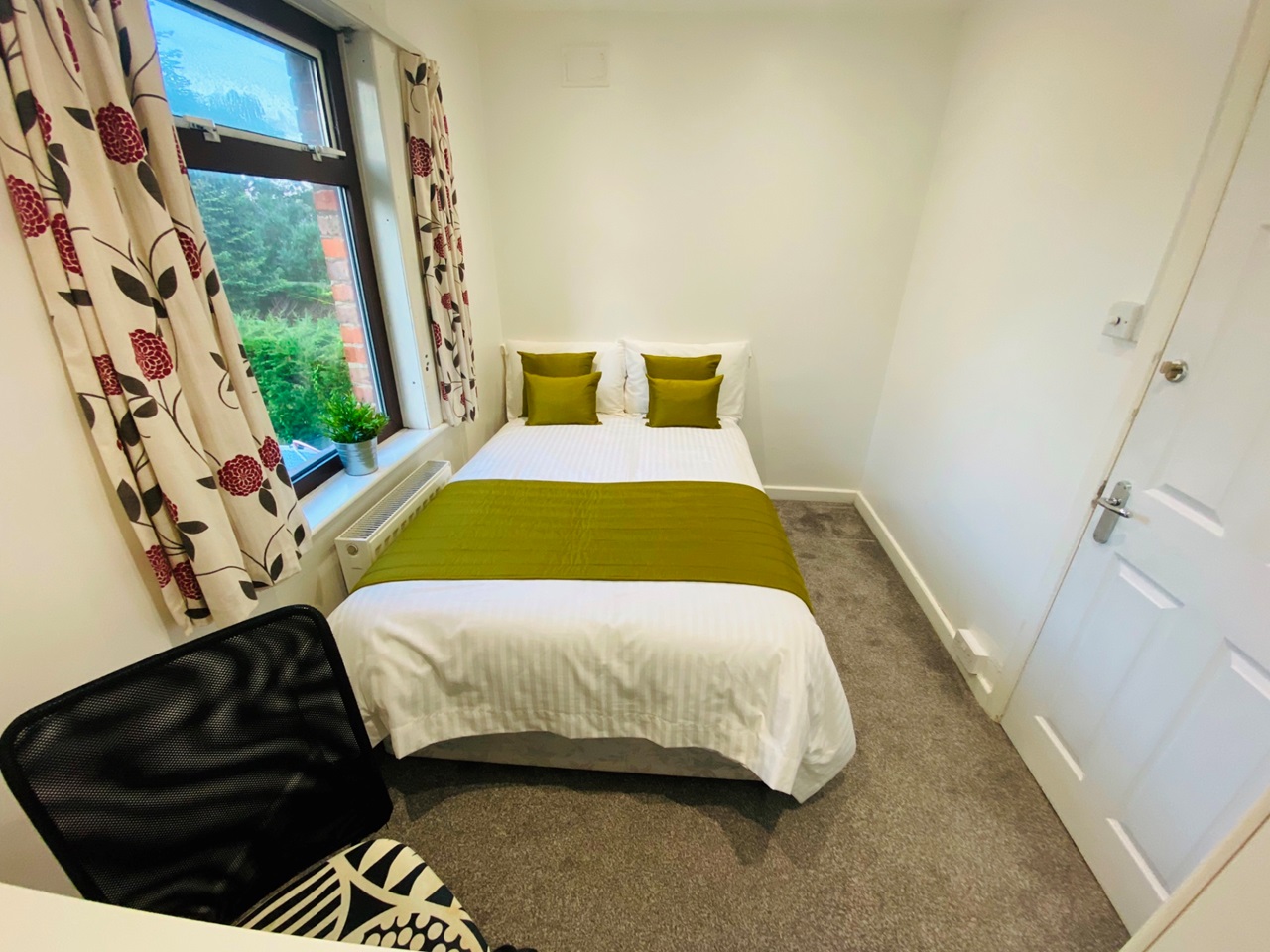 Additional image 12 of 6 Bed Semi-Detached House, Harefied Road, SO17, N1 7GU