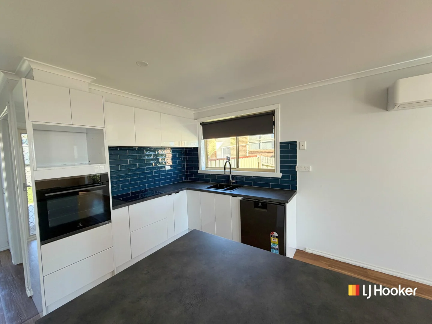Additional image 2 of 4/34a Arthur Street, Somerset TAS 7322