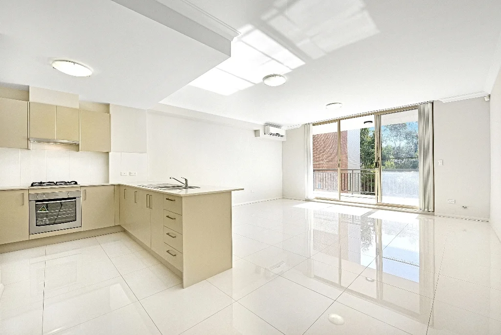 Additional image 2 of 3/47 Brickworks Dr, Holroyd NSW 2142