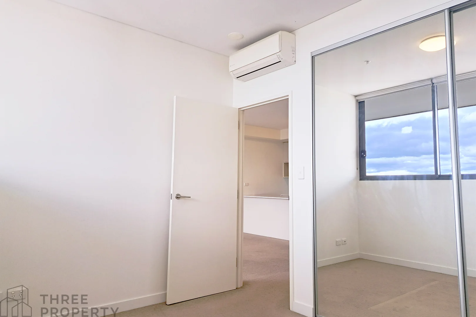 Additional image 5 of 1209/135 Pacific Highway, Hornsby NSW 2077