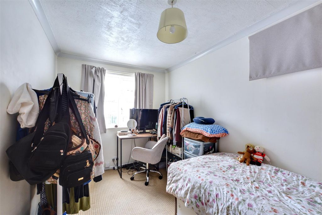 Additional image 11 of 4 bed semi-detached house for saleHolkham Avenue, Chilwell, Nottingham NG9