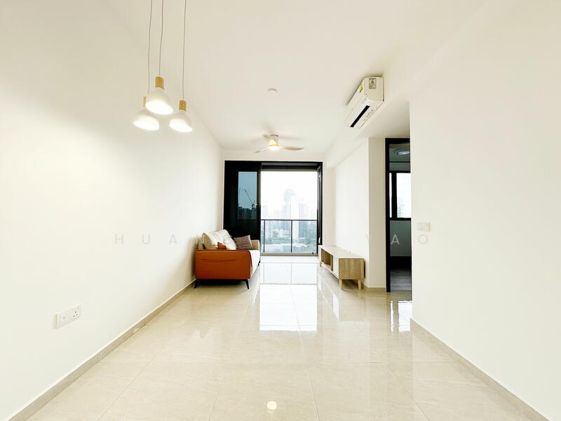 8 Makeway Avenue photo 2