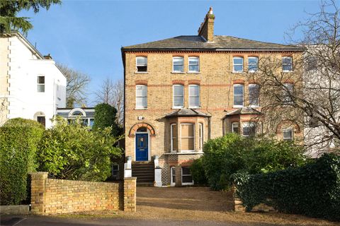 Thornton Hill, Wimbledon, London SW19