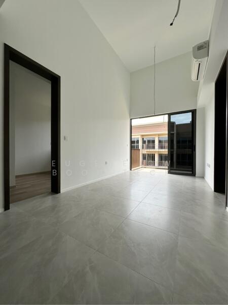 Additional image 3 of 37 Canberra Drive