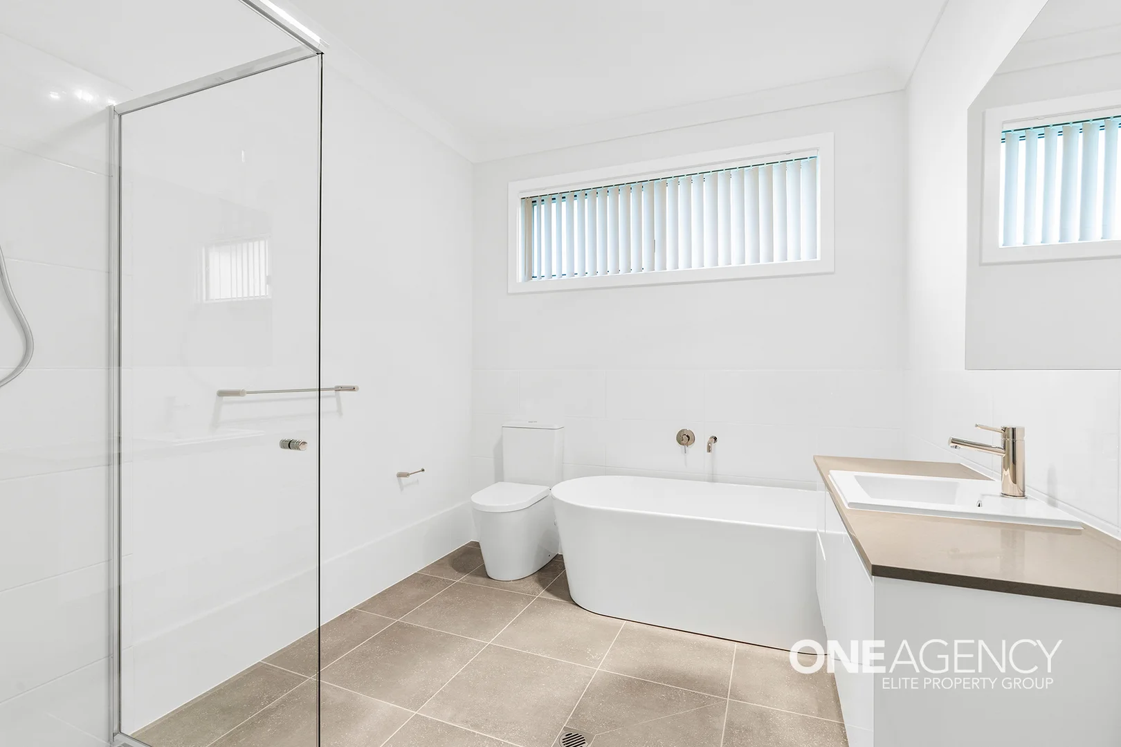 146A Lancaster Drive, Badagarang NSW 2540 photo 3