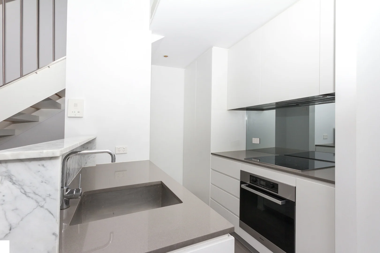 Additional image 4 of 2/5 Burbury Close, Barton ACT 2600