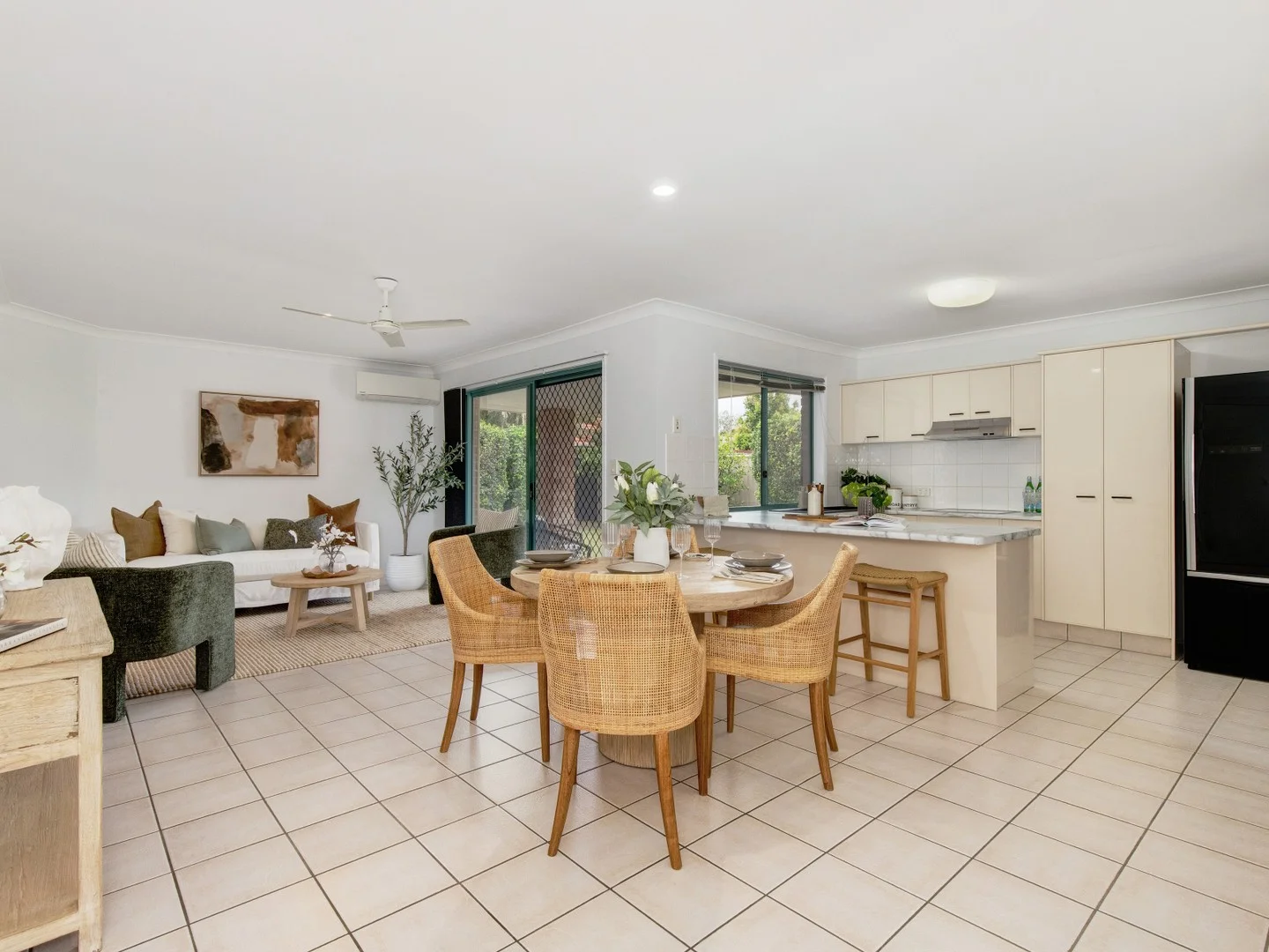 Additional image 2 of 8 Rushton Court, Merrimac QLD 4226