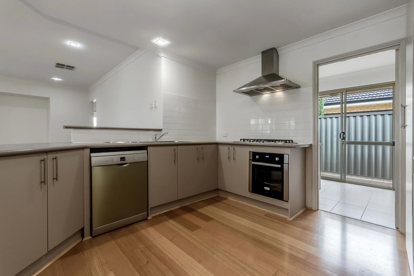 Additional image 22 of 34 Whittaker Turn, Piara Waters WA 6112